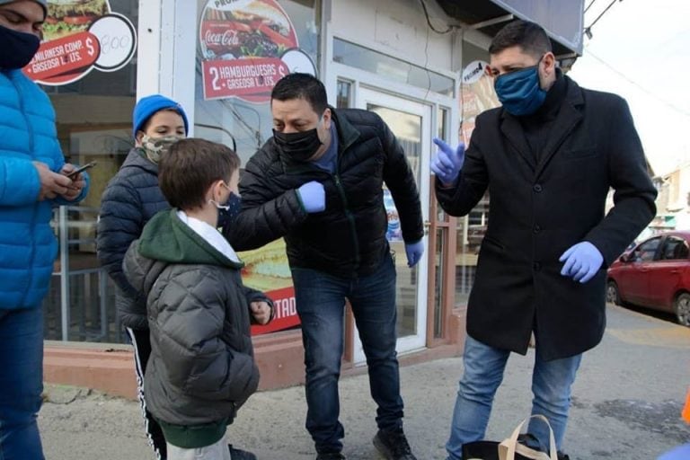 Responsabilidad individual con el uso de elementos de aislación y tomando las actitudes ante el riesgo.