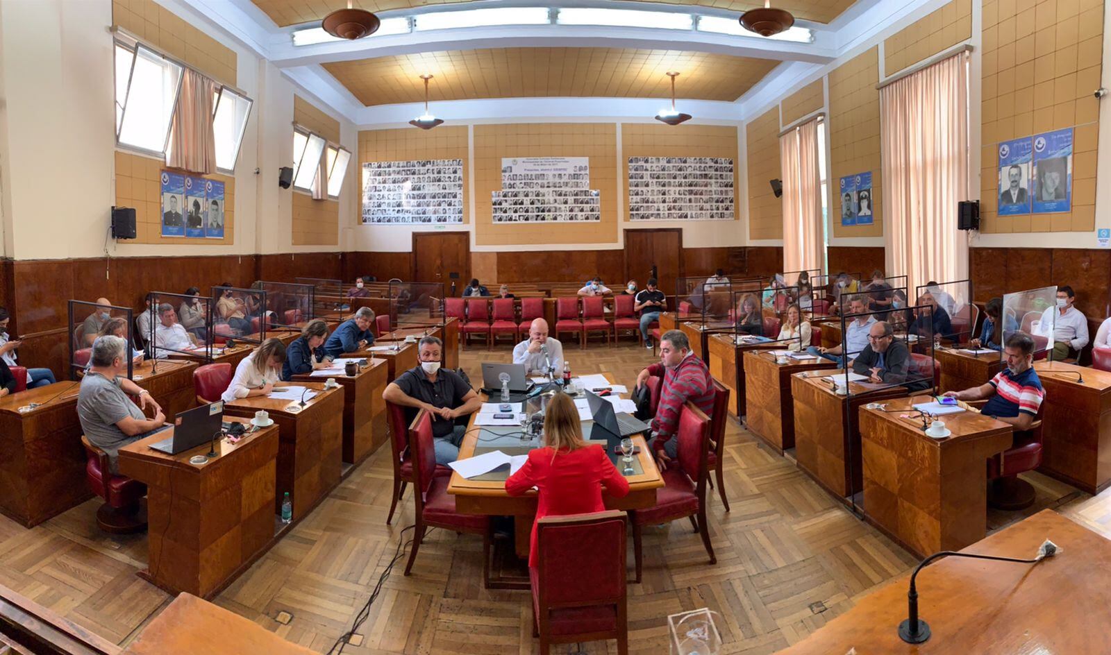 “En un Concejo de puertas abiertas, hacemos hincapié en la cercanía con los vecinos y vecinas, la transparencia y la modernización administrativa”