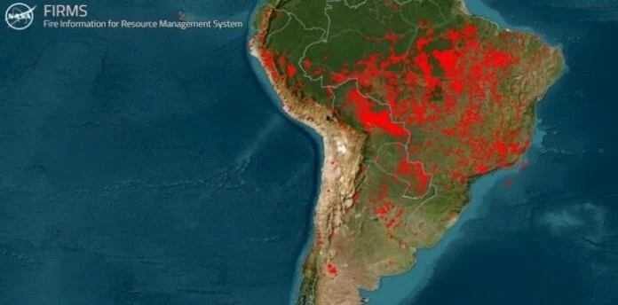 Mapa en tiempo real del Sistema de información sobre incendios para la gestión de recursos (FIRMS) de la NASA.