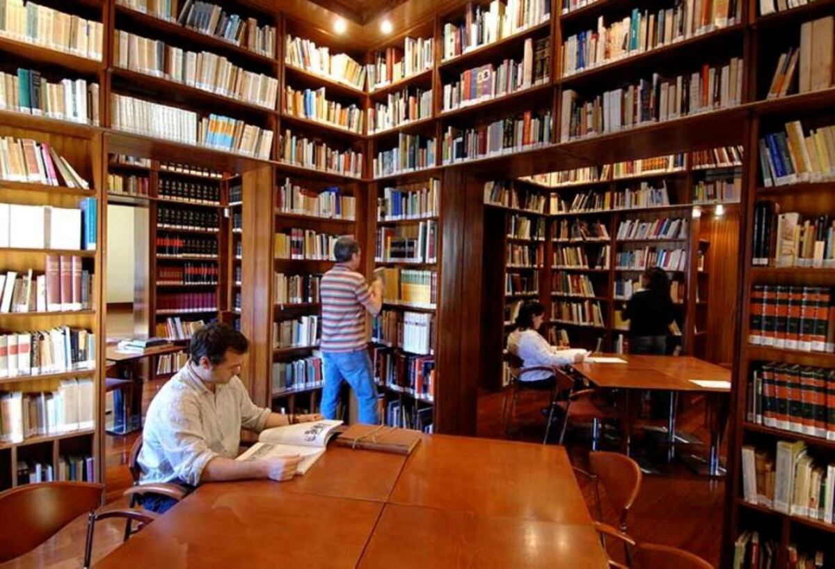 Se realizará un Taller Literario Virtual a cargo del escritor Manuel Peña Muñoz