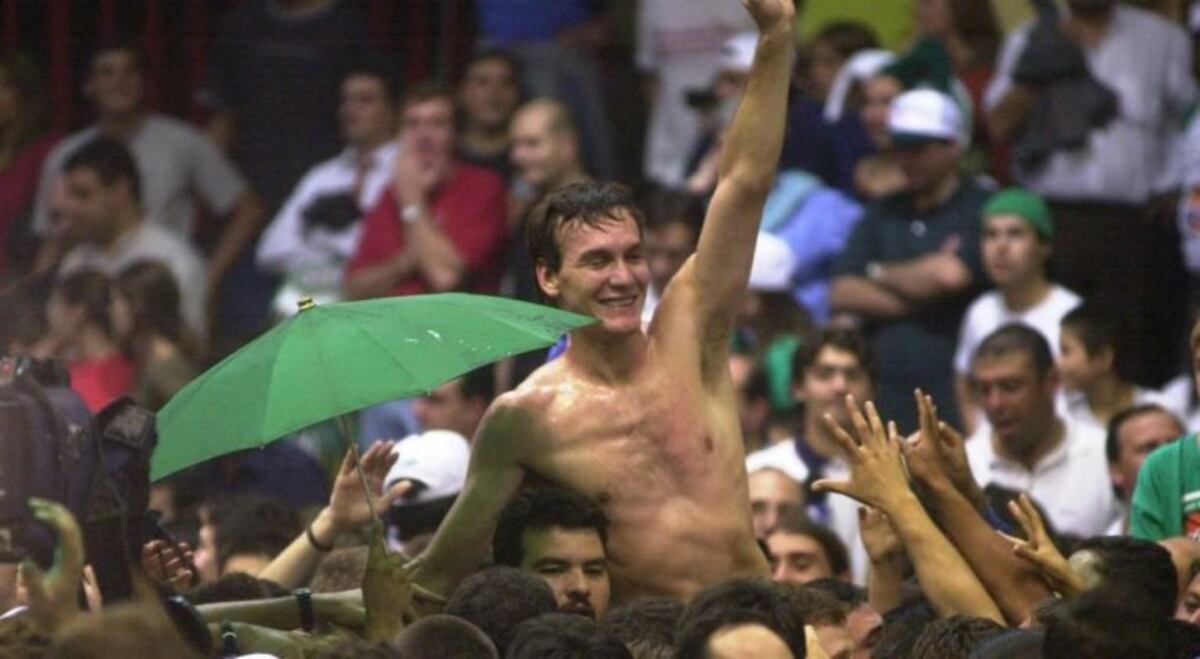 Hace 18 años, Marcelo Milanesio se retiraba de basquet campeón con Atenas
