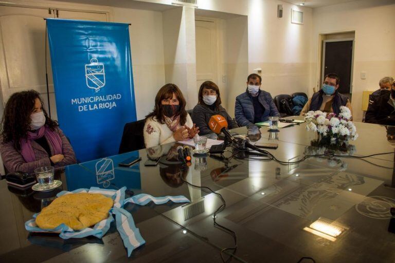 Colecta Solidaria ‘Abrázame con un Abrigo’