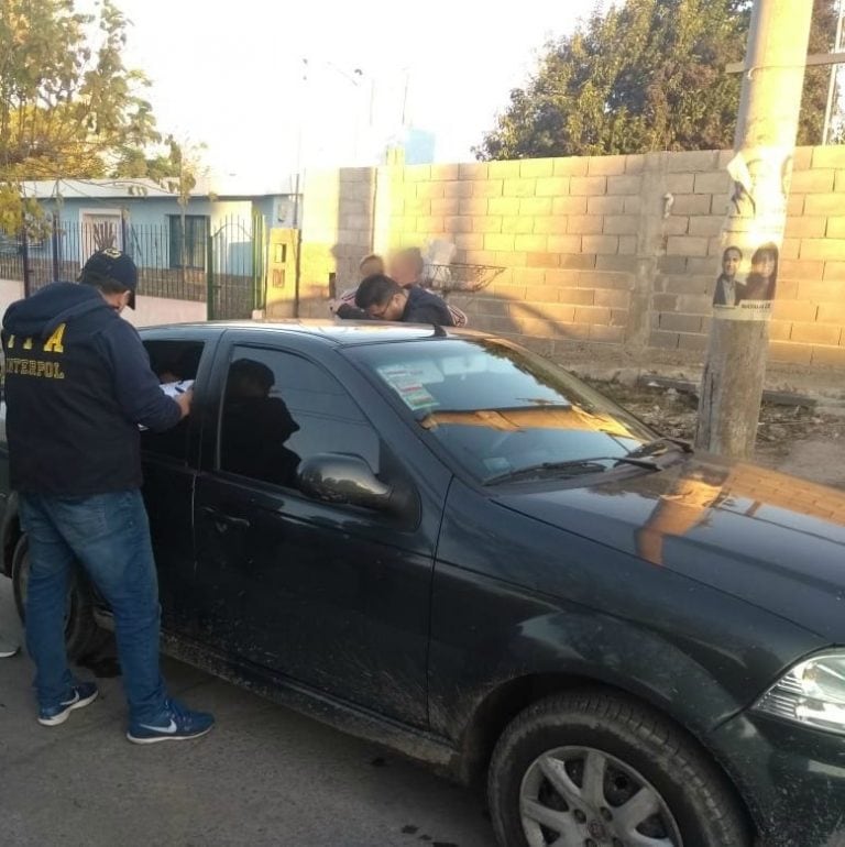 El sujeto detenido en barrio Renacimiento era buscado por la Justicia de Chile por el asesinato de un guardia de seguridad. (Policía Federal Argentina)