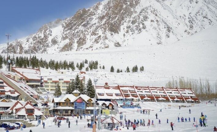 Las Leñas ya está en funcionamiento para disfrutar de la nieve.