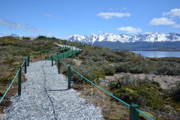 sendero Puerto Karelo