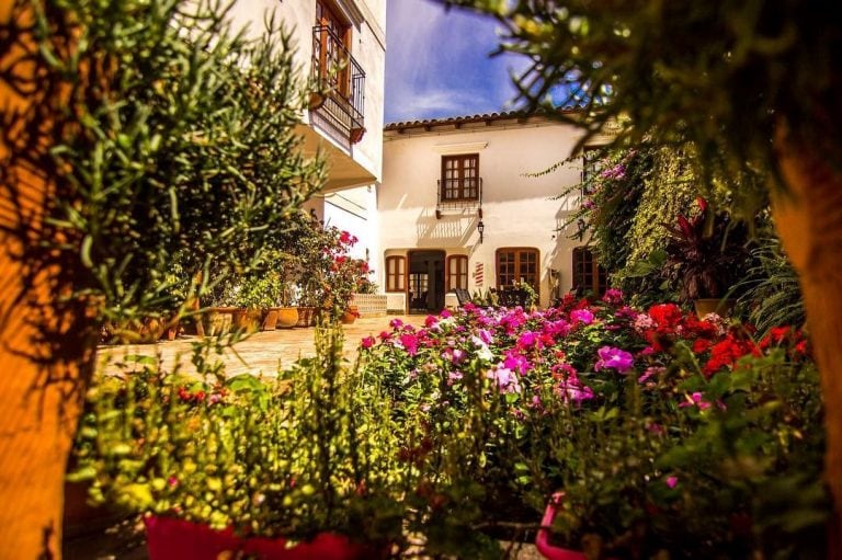 Hospedaje para la Serenata a Cafayate (Facebook Hotel Asturias Cafayate Salta)