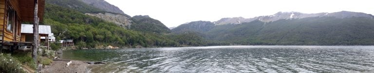 Lago escondido. De fondo, paso Garibaldi