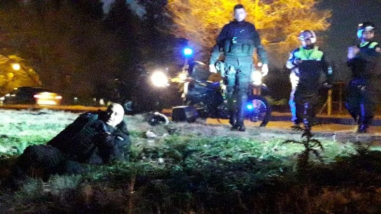 Dos policías chocaron cuando escoltaban al plantel mendocino. Foto: FM La Bomba.