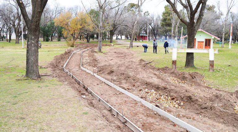 Iniciaron los trabajos del Parque Hídrico Don Tomás (Municipalidad de Santa Rosa)