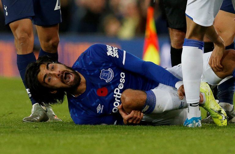 El dolor en el rostro de André Gomes (Foto: Andrew Yates/REUTERS)