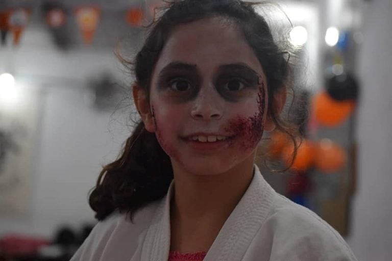 Halloween en una escuela de karate unquillense.