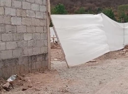 Indignación en Cerrillos por un cementerio improvisado en el centro del pueblo (Facebook Mario Abalos)