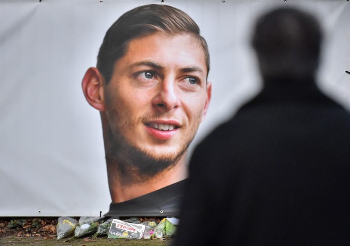 Confirmaron la identidad del piloto del avión que trasladaba a Emiliano Sala