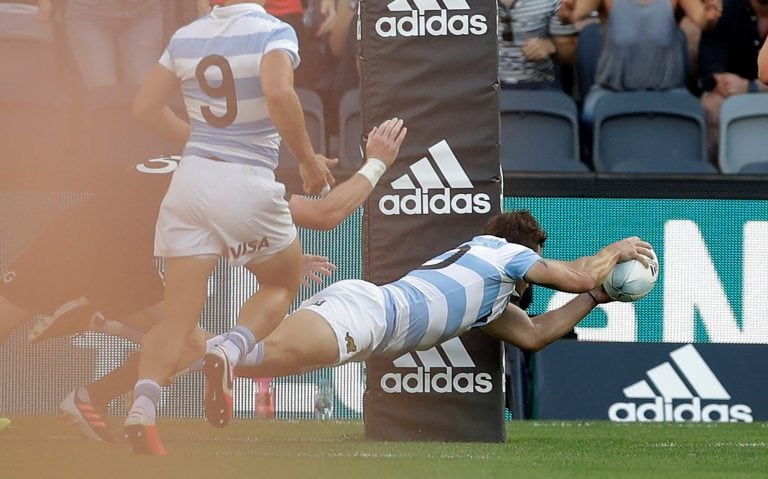 Nico Sánchez consolidó su posición de máximo anotador de la historia con Los Pumas (AP Photo/Rick Rycroft)