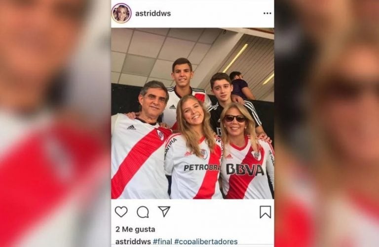 Una foto de la hermana del presidente de Conmebol enfureció a los hinchas de Boca