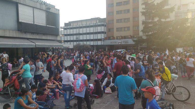 Marcha por la educación pública llegó al Monumento