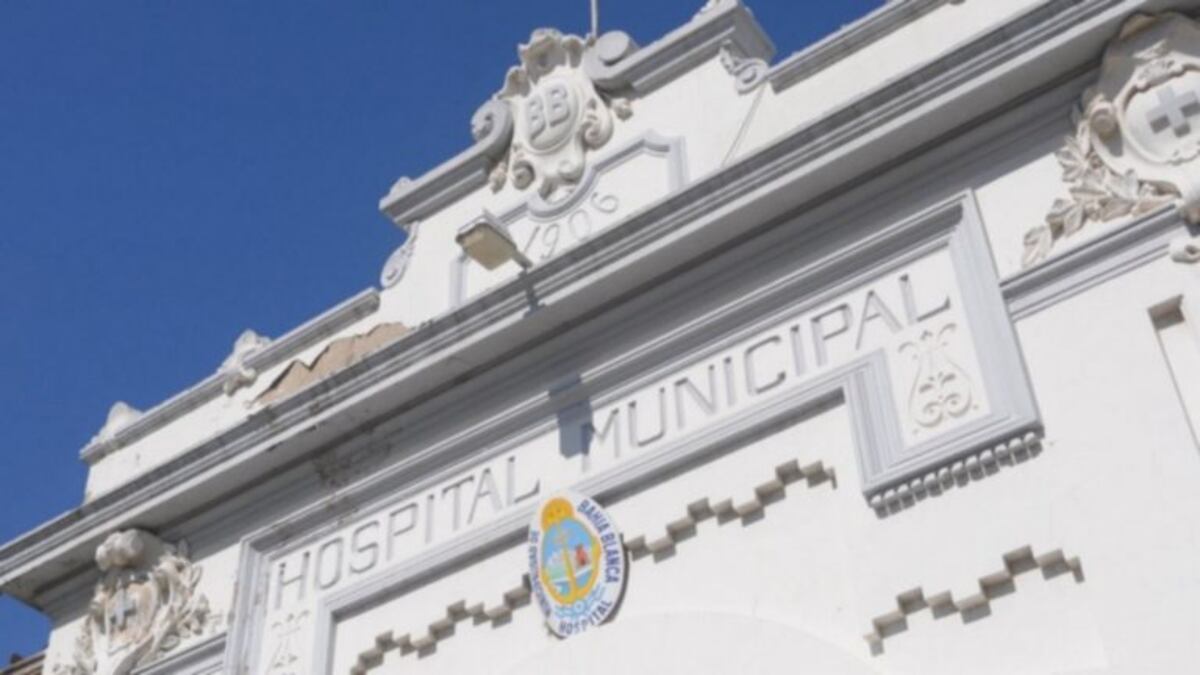 El Hospital Municipal bahiense busca médicos y enfermeros