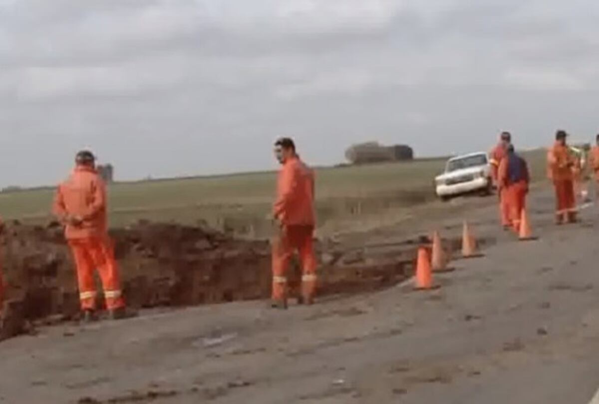 Corte de tránsito en la ruta 18 por la caída de un puente