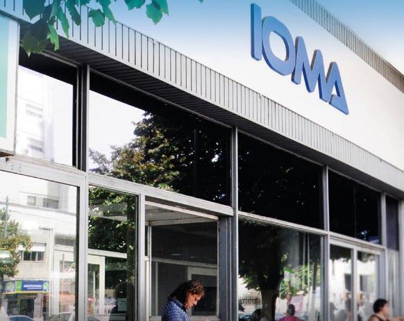 Desde IOMA informaron que se está trabajando en el incremento de los valores de los bonos (web)