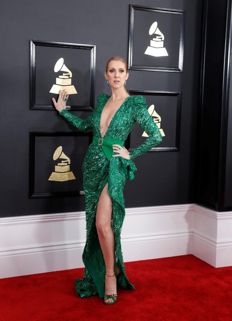 AJB001. Los Angeles (United States), 12/02/2017.- Celine Dion arrives for the 59th annual Grammy Awards ceremony at the Staples Center in Los Angeles, California, USA, 12 February 2017. (Estados Unidos) EFE/EPA/PAUL BUCK