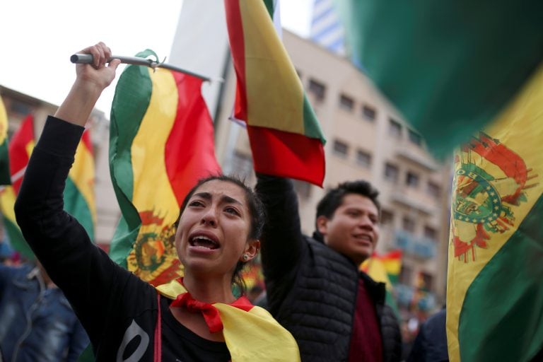 Manifestantes festejan en las calles de Bolivia. (Foto:REUTERS/Luisa Gonzalez)