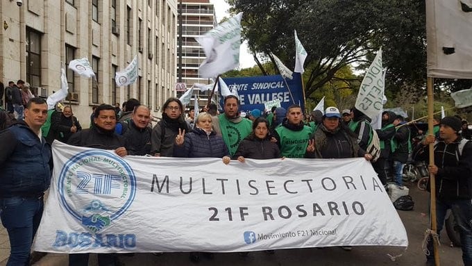 Gremios locales se mostraron críticos con las medidas de Macri: "Llega tarde". (Twitter)