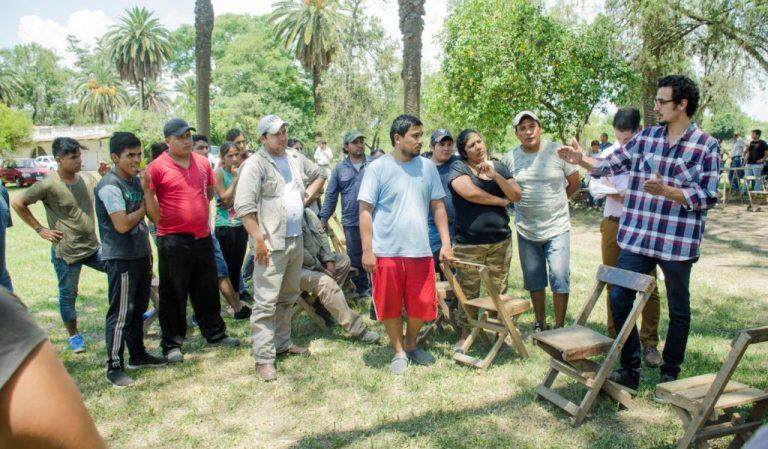 Productores y vecinos de El Pongo siguieron atentamente las explicaciones de los funcionarios.