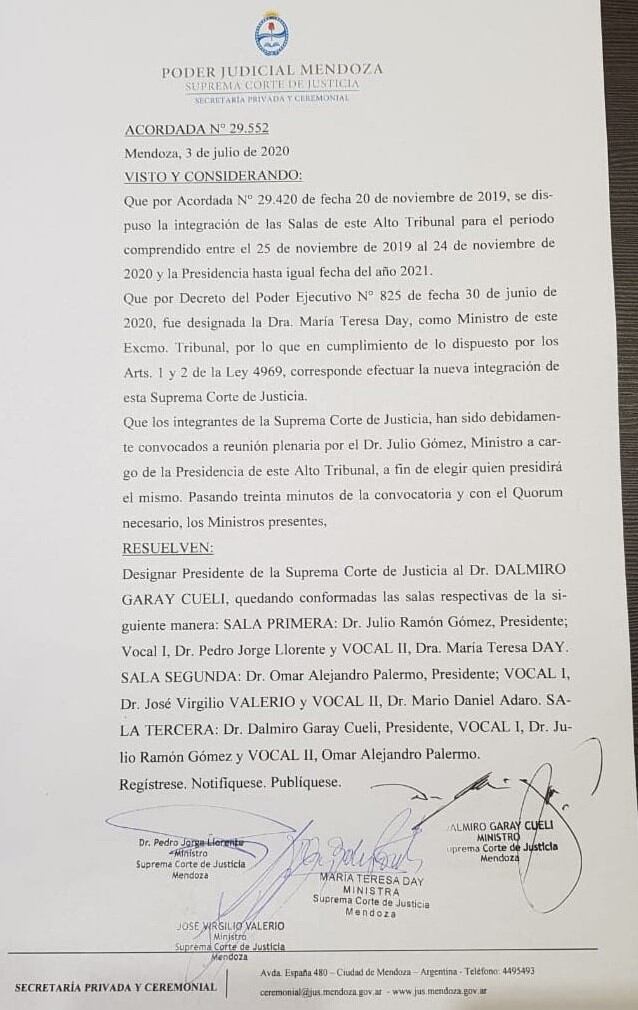 Documento oficial.