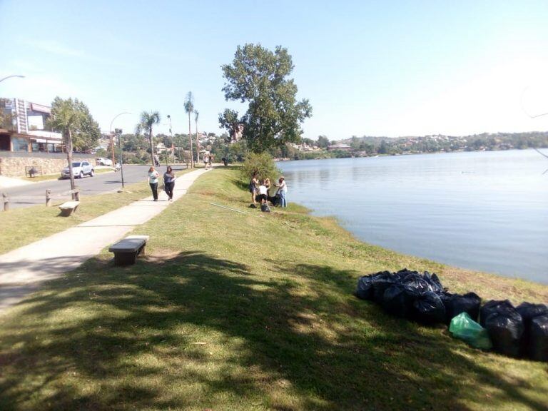 Así se podo ver la costanera luego de la limpieza.