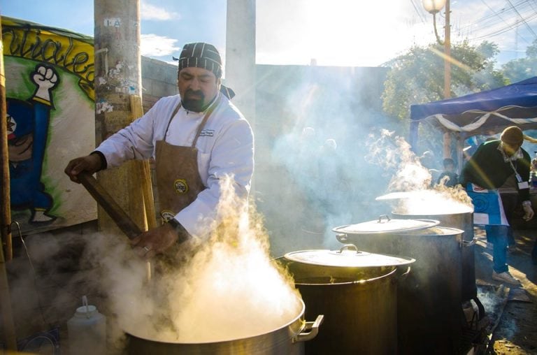 Una postal de la competencia de Locro en Saldán.