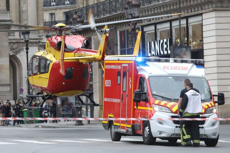 Por un escape de gas, explotó una panadería en el centro de París, Francia (AFP)