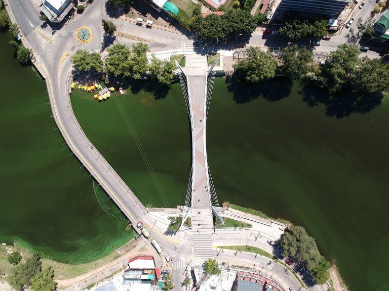 El lago San Roque visto desde lo alto. (Foto: archivo).