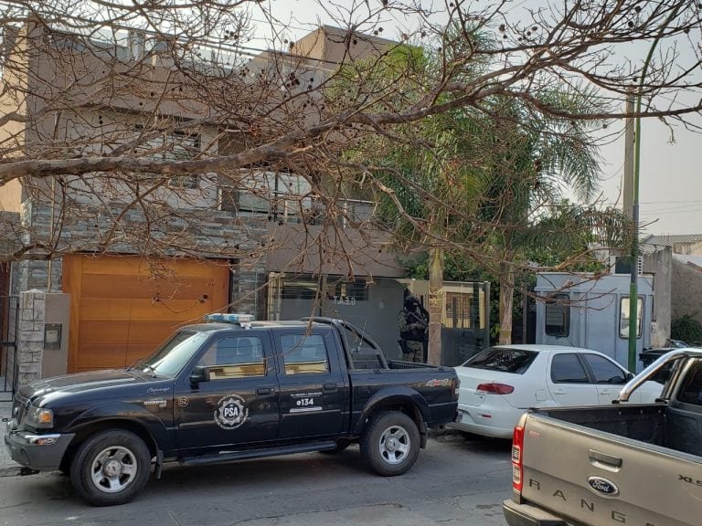 Allanaron la casa de los Saillén por la causa federal que investiga irregularidades en la mutual.