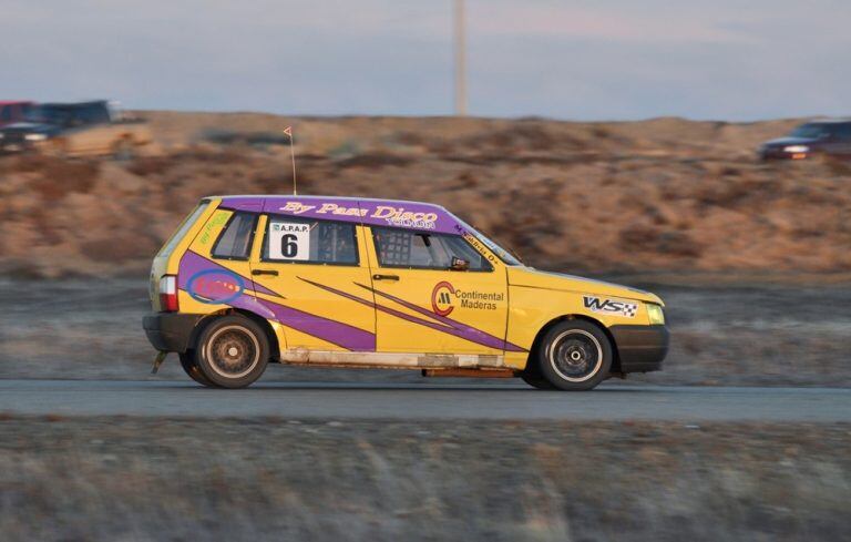 Turismo Pista en Tierra del Fuego