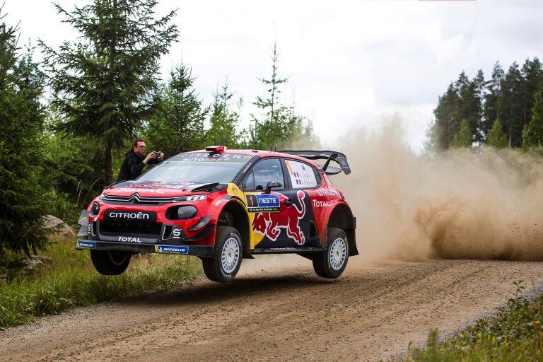 Ogier fue quinto en la general y sumó algo más al quedar cuarto en el Power Stage.