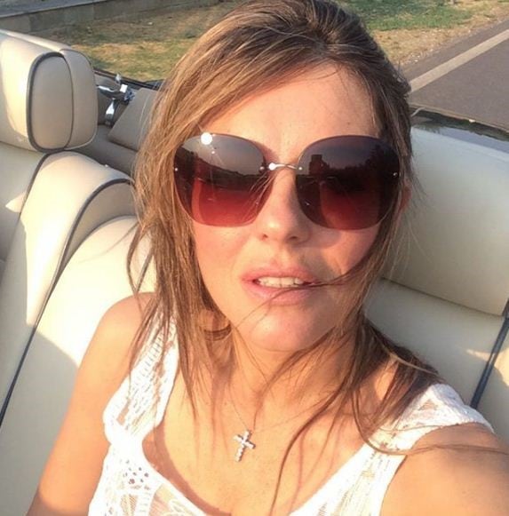 Elizabeth Hurley aprovechó su tiempo libre para descansar y reponer energías.