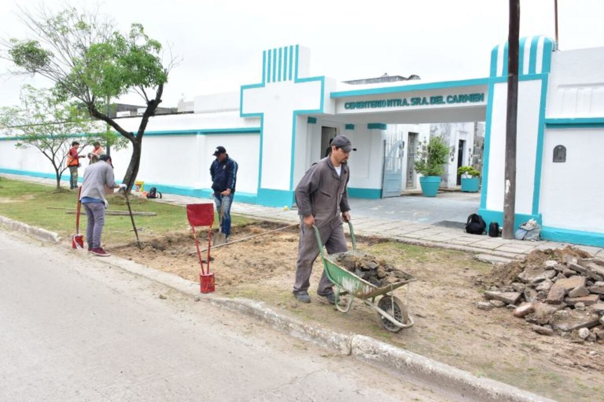 Reacondicionan los cementerios locales ante la llegada del Día de los Fieles Difuntos