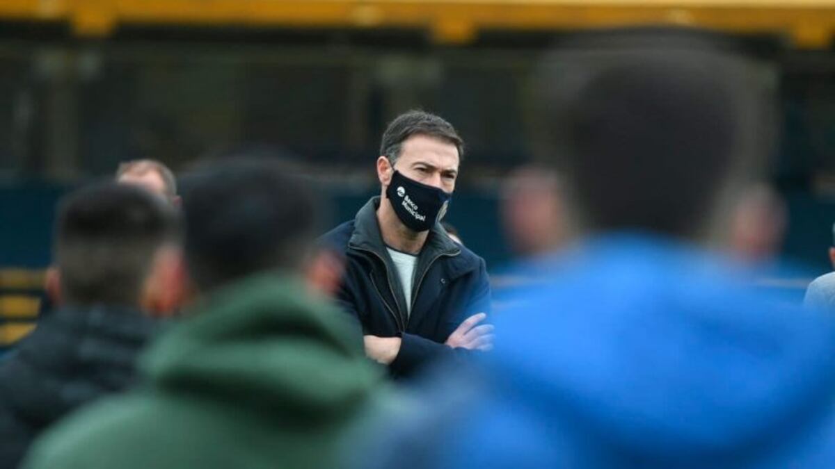 Dos colaboradores del cuerpo técnico de Rosario Central tienen coronavirus