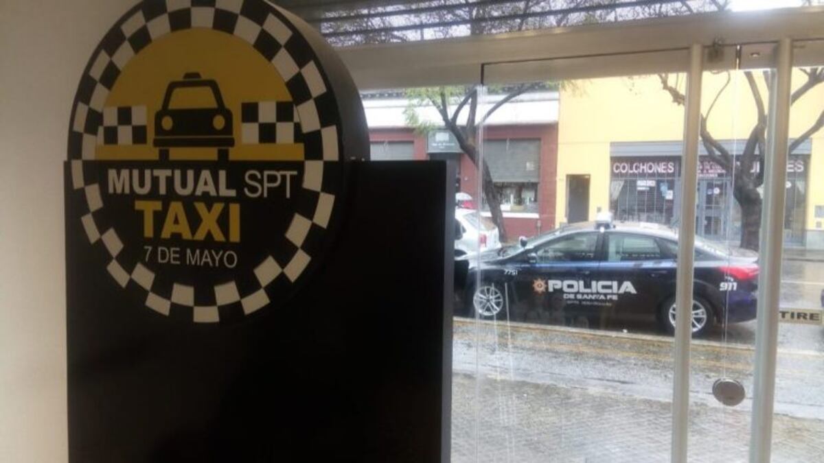 Balearon la casa del gerente de personal del Sindicato de Peones de Taxis