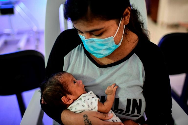 Otro día récord de casos de coronavirus en Argentina (Foto: RONALDO SCHEMIDT / AFP)