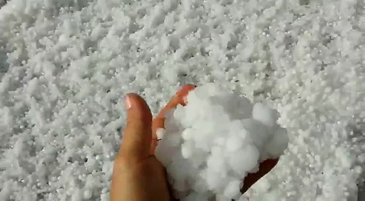 La caída de granizo en La Punilla parecía nieve.