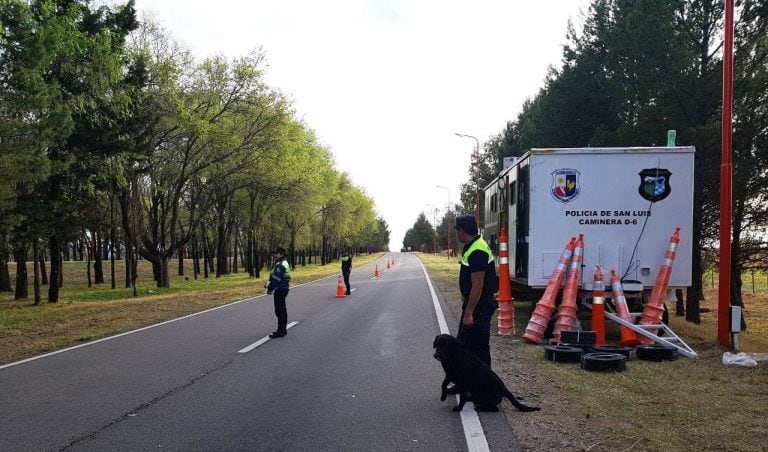 Comenzó el control policial en San Luis por el Día del Estudiante.