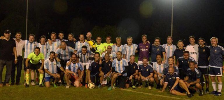 Los equipos de la "Superfinal" en la Quinta de Olivos.