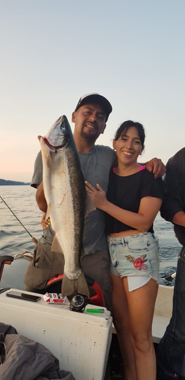 Son mecánicos y aseguran que no es ilegal la pesca en la zona durante esta época (Río Negro)