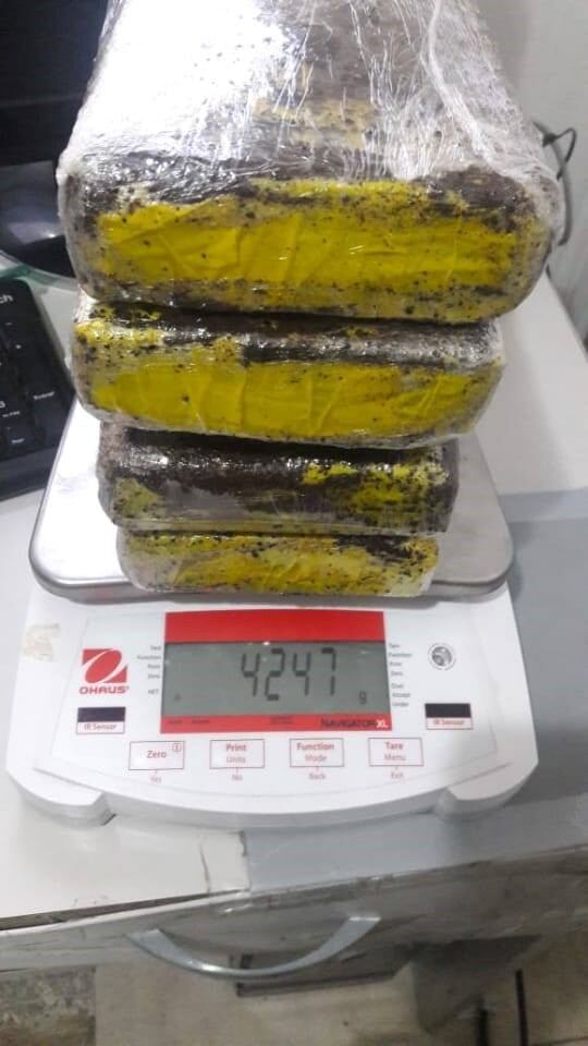 Se incautaron 4 kilos de cocaína.