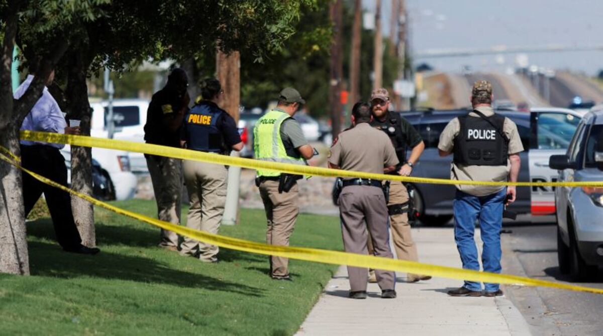 Cinco muertos y 21 heridos en un tiroteo en Texas, Estados Unidos