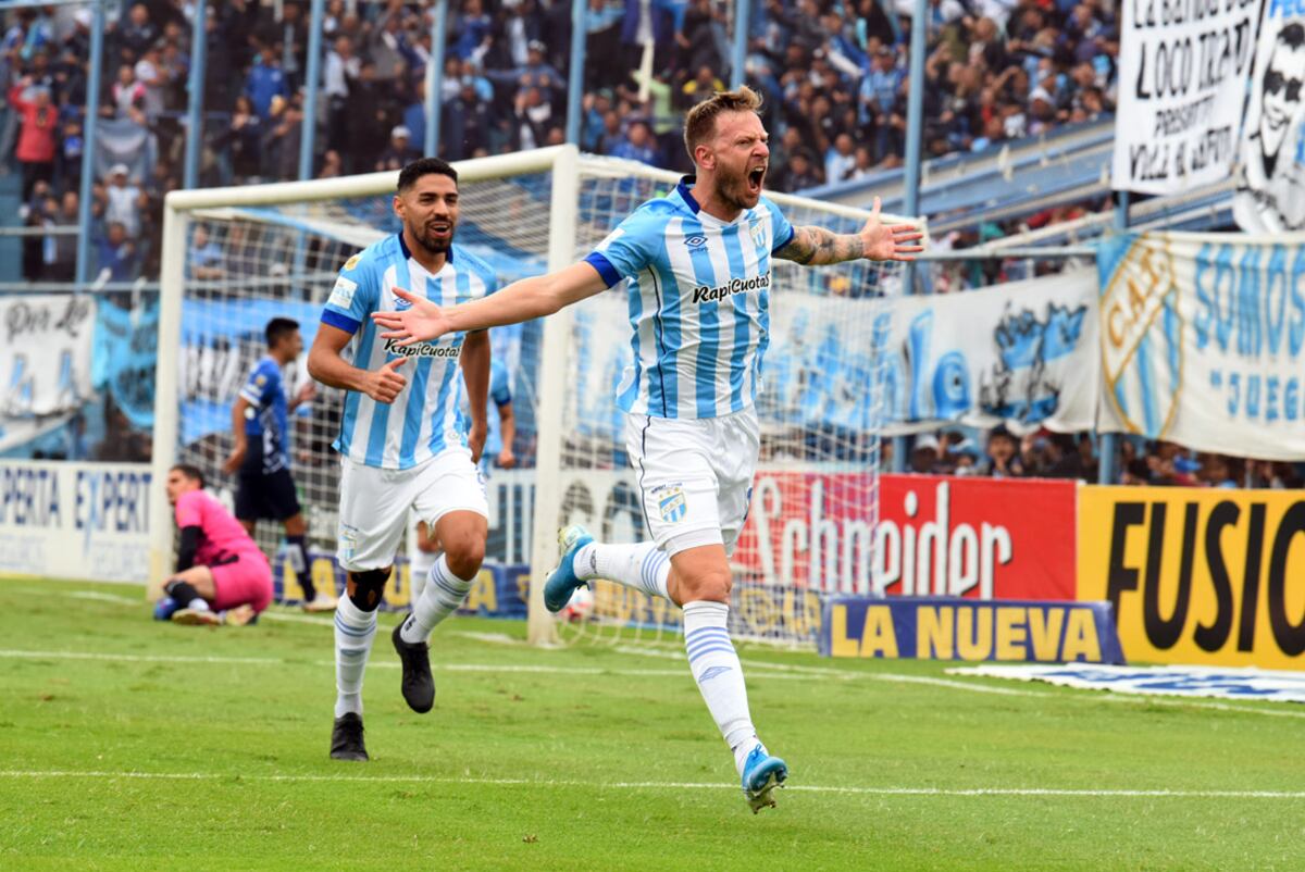 En Tucumán, Talleres perdió 3 a 0 ante Atlético y quedó último en la tabla