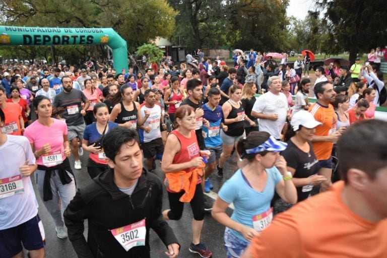 La Maratón de Córdoba organizada por la Municipalidad de la ciudad es un gran éxito en convocatoria.