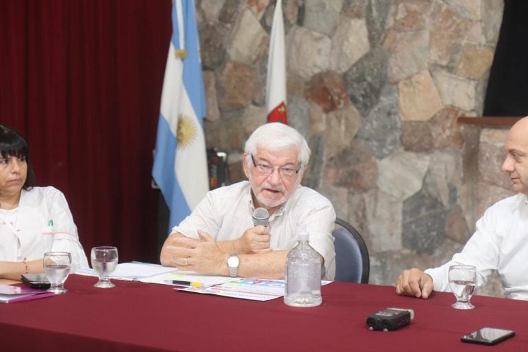 Dr. Ernesto Jakob, Médico Especialista en Infectología. (Foto: Munciipal).