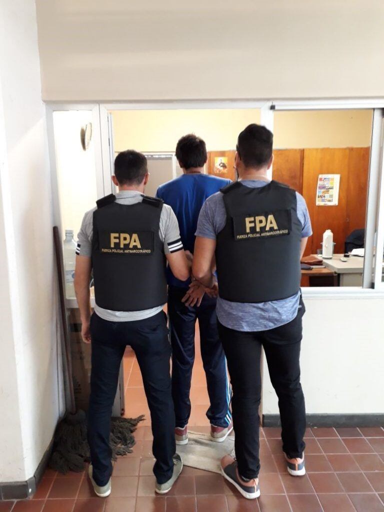 La Policía Antinarcotráfico cerró ocho puntos de ventas de drogas en una semana.